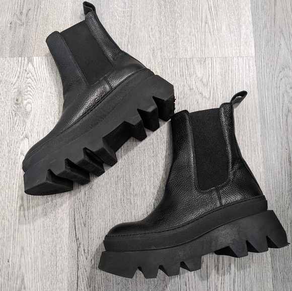 L'intervalle Wolfe Boots Black Platform Leather Chelsea Size 40 (10) Goth - Picture 1 of 10